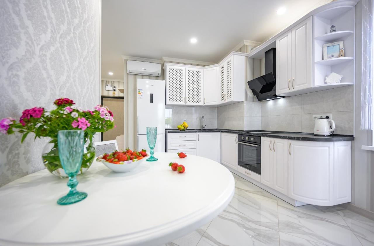 Apartment новая стильная в центре одессы *