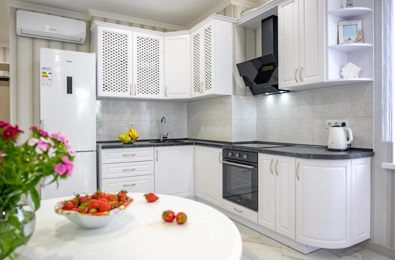 Apartment новая стильная в центре одессы Odesa