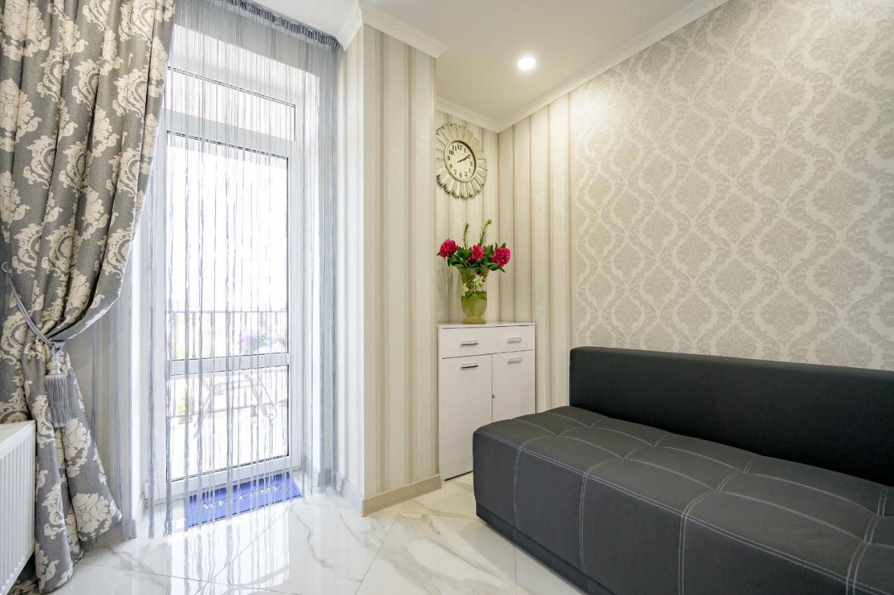 Apartment новая стильная в центре одессы
